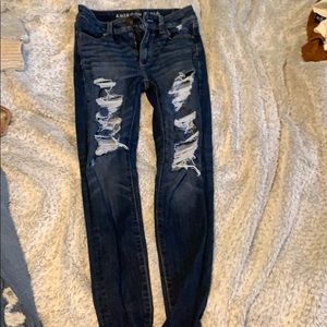 American eagle ripped skinny jeans